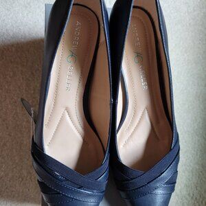 Andrew Geller Olena Navy Women's Block Heel (Brand New)